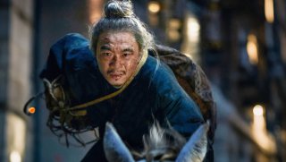 #Trailer📹 一骑红尘妃子笑！大鹏高口碑新片《长安的荔枝》终极预告，无名小吏拼死一搏！Channel: @Odyssey+
