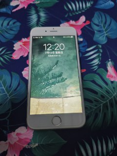 #出售 #电子垃圾 #苹果 #iphone #iphone6s 联系 Over  价格 130iphone6s 64G 白色 屏幕完美功能正常 后盖划痕如图 存在问题: 时不时弹出提醒输入id密码框 但这个id已经废弃 我也忘记密码 适合隐藏id使用